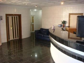 Crystal Rose Hostel Kumasi Bagian luar foto